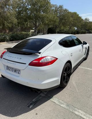 Porsche Panamera 2013