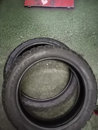 Jgo. Pirelli Scorpion STR 110/80/19 y 150/70/17