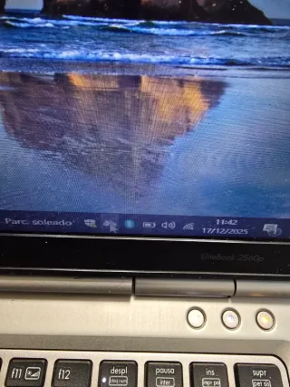 Portátil HP i7 - 1TB