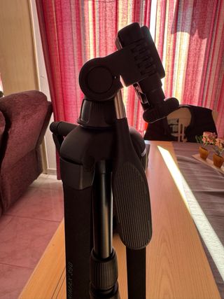 Trípode Cullmann para cámara