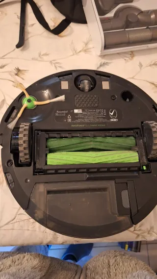 Robot Aspirador iRobot Roomba i7156