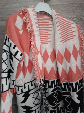Cárdigan salmón con estampado étnico