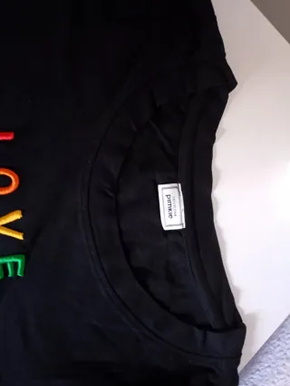 Camiseta Love is Love multicolor