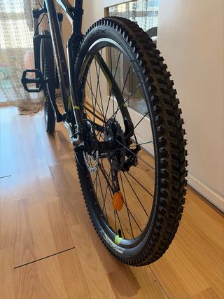 Bicicleta Rockrider Negra y Verde ,es negociable