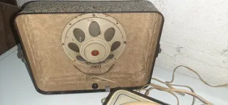 Tocadiscos Pipo Beige y Marrón