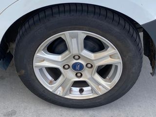 Ford Tourneo Courier Ambiente 1.5 TDCi 55 kW (75 CV)