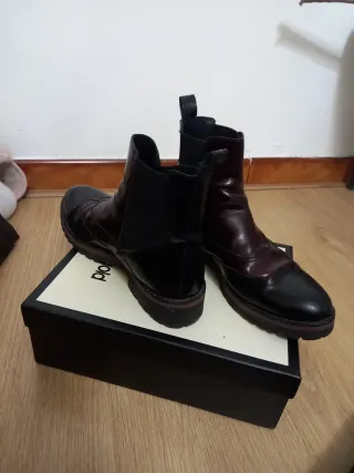 Stivaletti bicolore neri e bordeaux