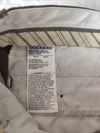 Pantalón chino Dockers hombre