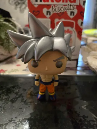 Funko Pop Goku Ultra Istinto