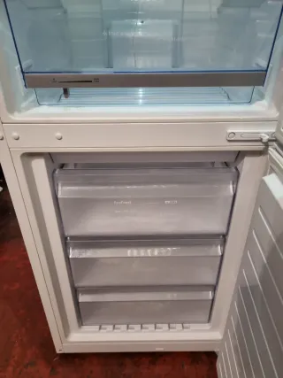 Frigorífico Balay 2m