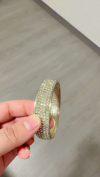 Pulsera plateada con brillantes 2 pulseras por 5€