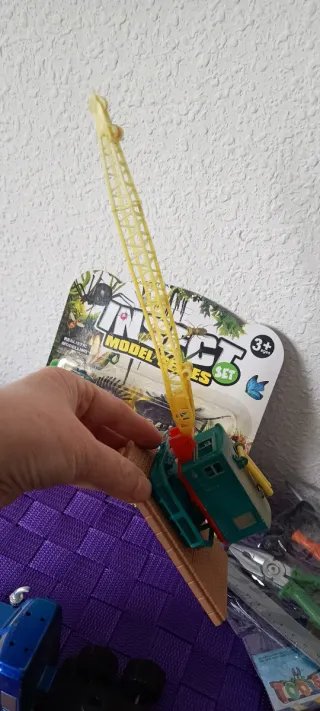 Lote Juguetes Niños: Insectos y Vehículos