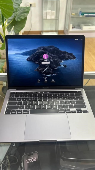 MacBook Pro i5 256GB 8GB RAM Gris