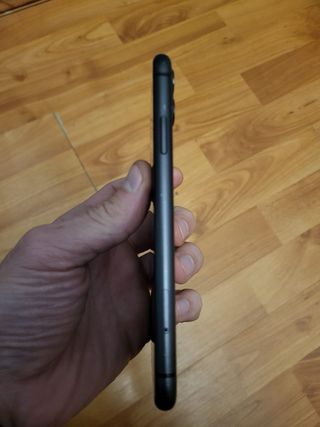 iPhone 11 e Apple Watch SE