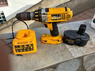 Atornillador DeWalt 18V (batería defectuosa)