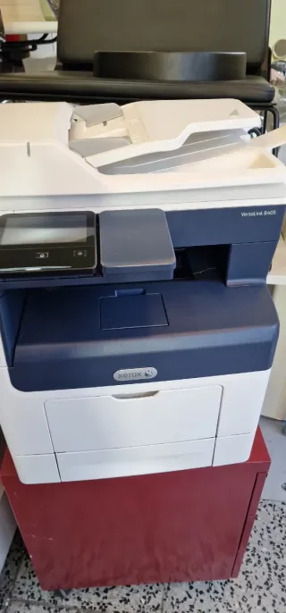 Impresora Xerox VersaLink B405 Multifuncional