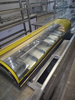 Vitrina expositora refrigerada