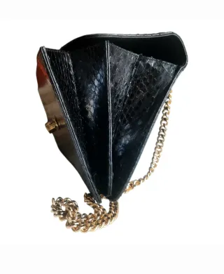Bolso piel serpiente cadena dorada