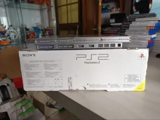 PS2 Plata Satinado + Juegos y Accesorios