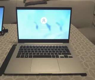 Portátil Samsung Galaxy Book Go