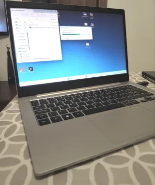 Portátil Samsung Galaxy Book Go