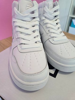 Zapatillas Fila Botín Talla 38 Blancas