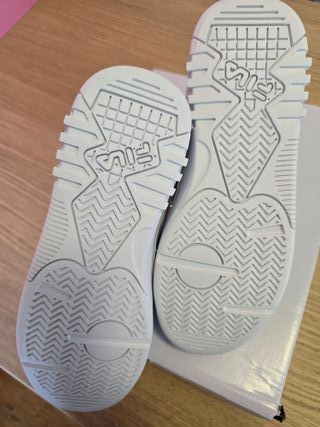 Zapatillas Fila Botín Talla 38 Blancas