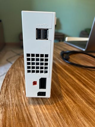 Nintendo Wii con 4 mandos y 4 juegos