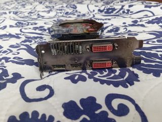 Tarjeta Gráfica ATI Radeon HD 5770 1GB