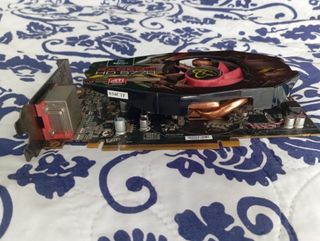Tarjeta Gráfica ATI Radeon HD 5770 1GB