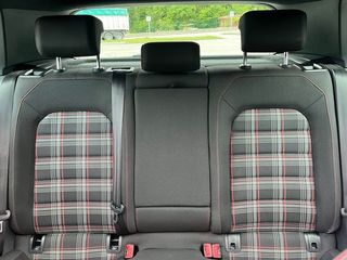 Volkswagen Golf 2.0 TSI 230cv DSG GTI Performance BMT