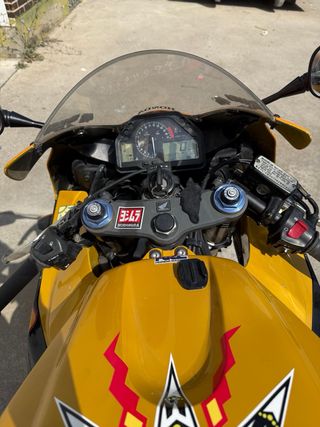 Honda CBR 600RR Blanca