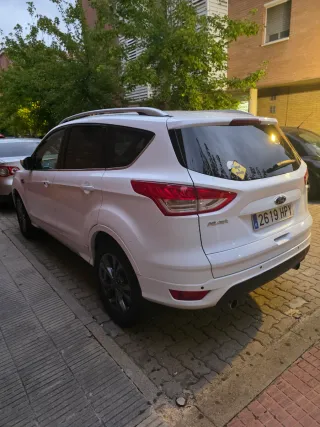 Ford Kuga 2013