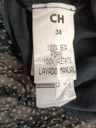 Falda negra topos T.38