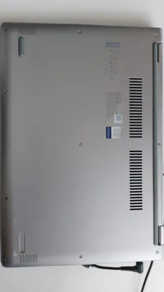 Portátil Lenovo Yoga 530. I3