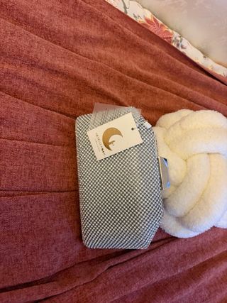 Cartera de mano Michelle M. plateada