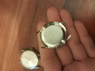 Lote 2 Orologi Meccanici Vintage lazvera, Vickson