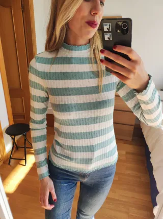 Jersey de rayas verde y blanco