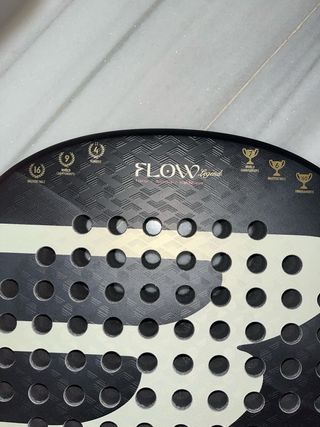 Pala Bullpadel Flow Legend (Sin estrenar)
