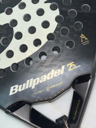 Pala Bullpadel Flow Legend (Sin estrenar)