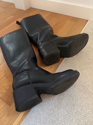 Botas altas negras