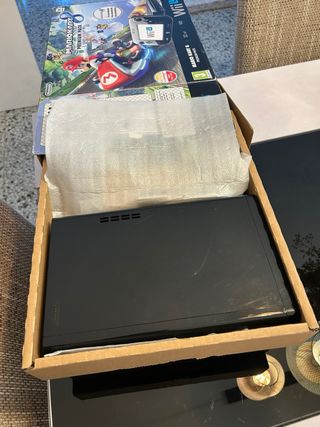 Nintendo Wii U 32GB Mario Kart 8 Premium Pack