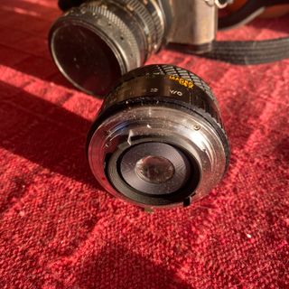 Cámara Yashica FX-D Quartz con lente Soligor