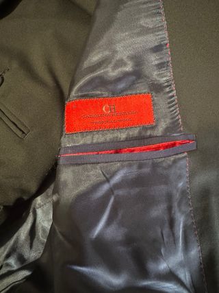 Traje Negro Carolina Herrera