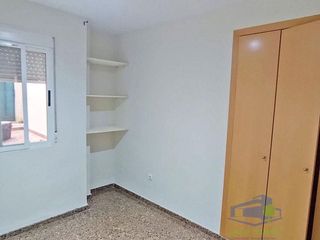 Piso en alquiler en Monserrat