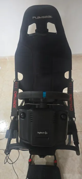 Logitech G29 + Playseat
