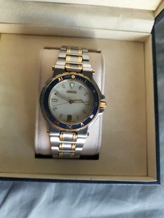 Reloj Gucci Chapado Oro y acero