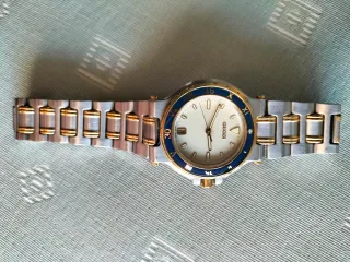 Reloj Gucci Chapado Oro y acero