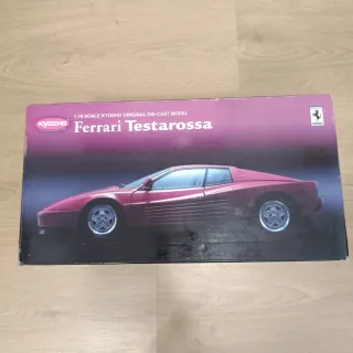 Maqueta Ferrari Testarossa 1:18 Kyosho