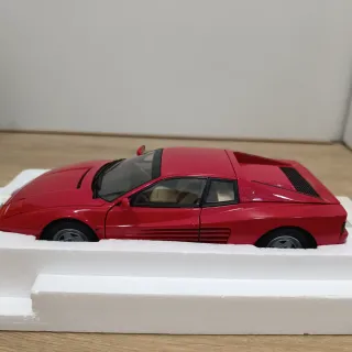 Maqueta Ferrari Testarossa 1:18 Kyosho